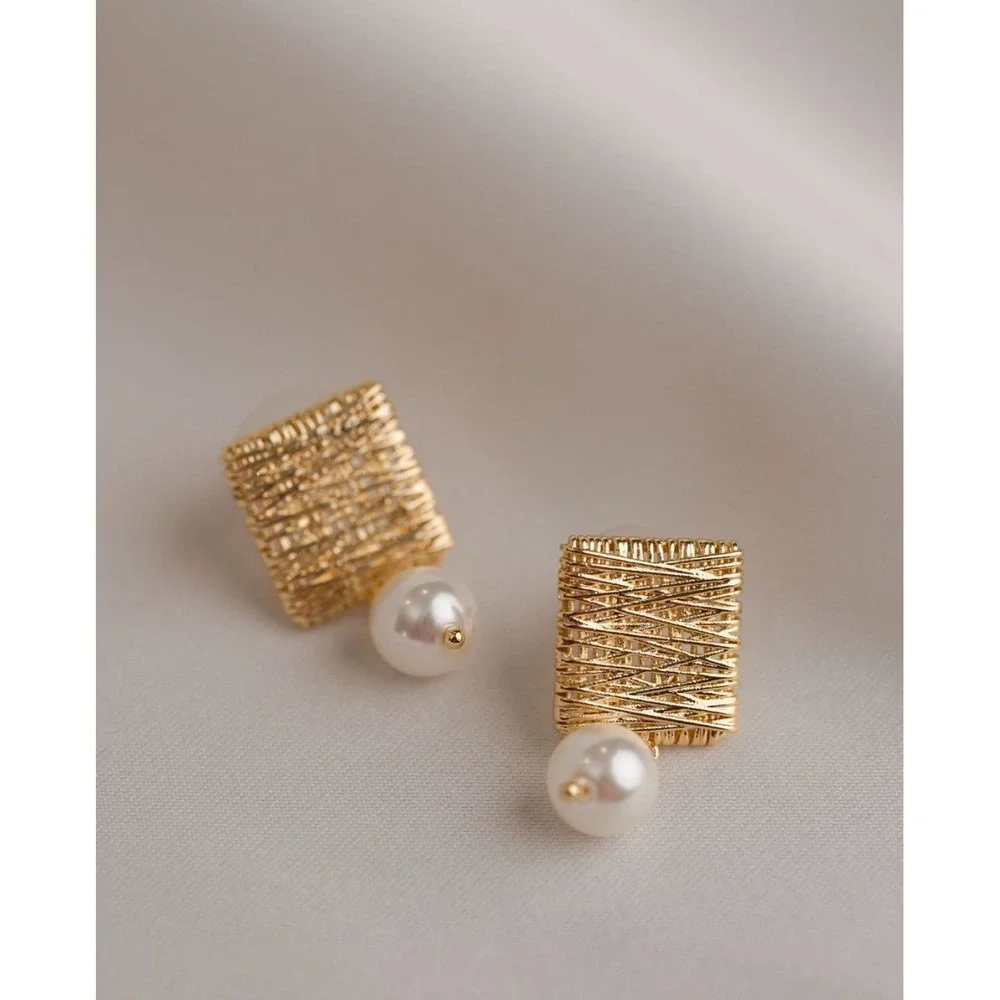 Accent Gold Textured Square Dangle‎ Drop Earrings Freshwater Pearl Jewelry